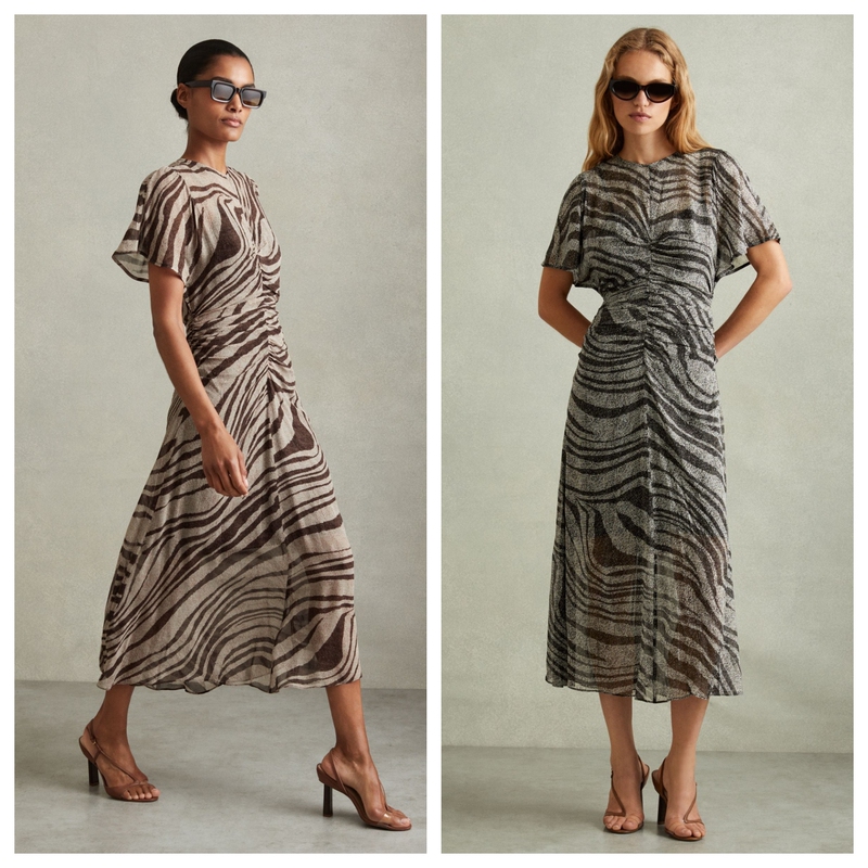 Two-Piece Set, Yingdan Re Chunyuan~~ Lightweight, Thin, Mid-Length Dress with Zebra Stripes, Pleated, Vintage Coffee Brown