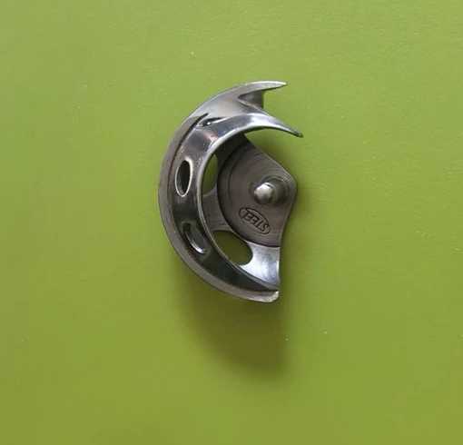 Multifunction Home Electric Sewing Machine Old Sewing Machine Accessories Half Crescent Leaping Butterfly Home Swing Shuttle