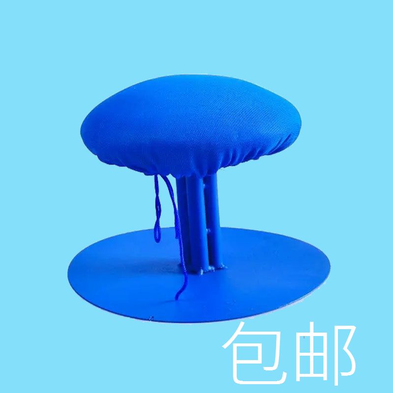 Round-hot-stool-ironing-and-hot-set ironing-and-scalding, scalding and scalding with a small scalding stool and a small scalding stool.