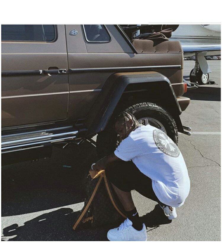 Старинное пальто kanye west jesus is king jamaica周边限定高街潮牌男女圆领卫衣