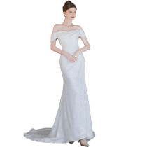 Ai Shinis Moonlight Song one-shoulder light wedding dress high-end brides wedding engagement certificate and door veil