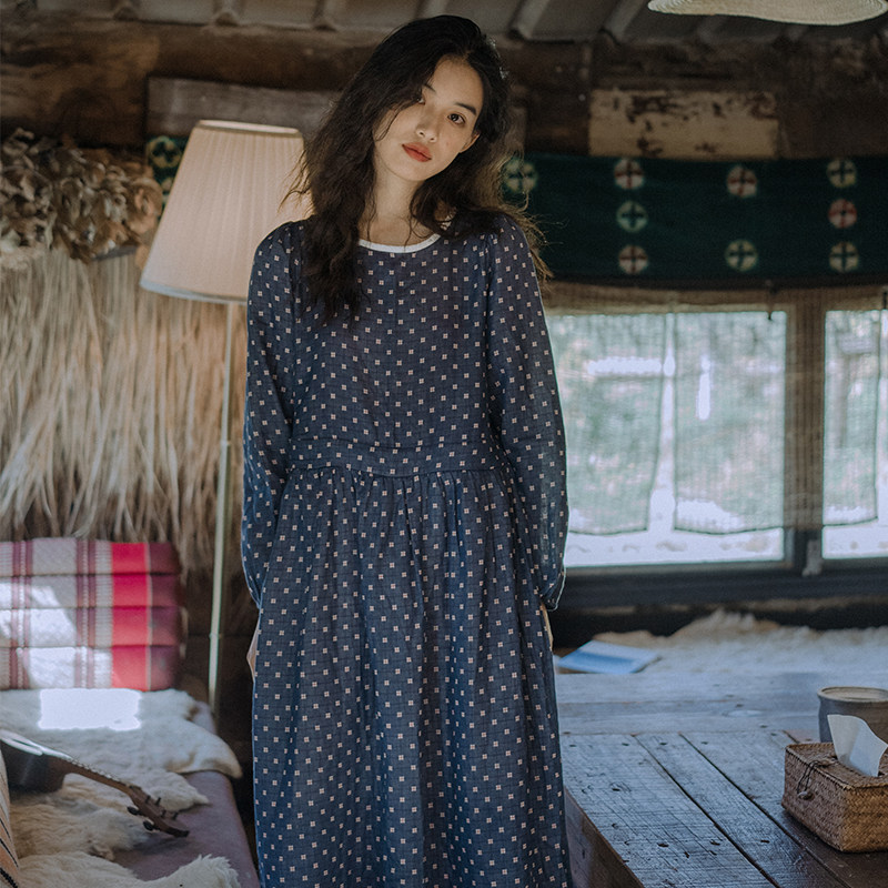 Dream horse Japanese retro long-sleeved dress cotton and linen round neck skirt waist literary niche long skirt spring and summer