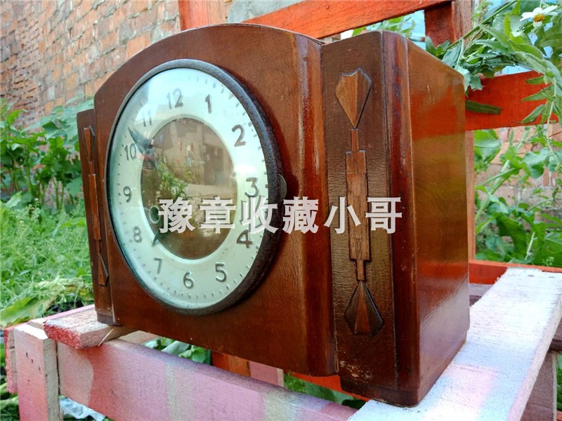 Old Block bell Cultural Revolution Former public Private Joint Venture Alarm Clock Alarm Clock Nostalgia Collection Video Props Bar Photo Gallery Decoration Furnishing