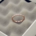 Âm thanh rung với chiếc nhẫn kim cương 18k nữ Hàn Quốc đơn giản bằng thép titan vàng hồng đuôi nhẫn ngón tay nhỏ kim cương đầy đủ không phai mẫu nhẫn nữ đẹp 2021 Nhẫn