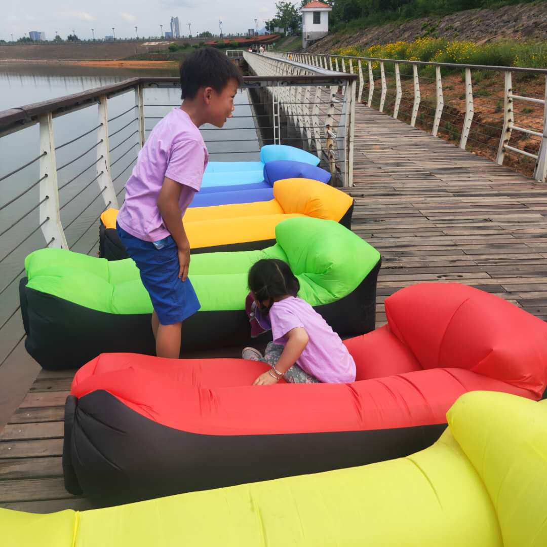 Outdoor portable lazy air sofa beach sleeping bag folding single inflatable sofa air cushion lazy sofa bed