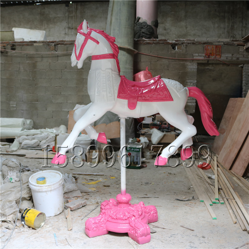 Glass fiber European-style small rotating Trojan horse Sculpture Wedding baby Banquet Props Cartoon Children take a ride to the horse