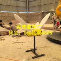 Supply garden simulation bee ornaments sculpture outdoor color resin cartoon animal glass fiber reinforced plastic sculpture