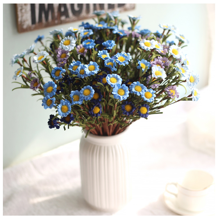 Hoa mô phỏng PE hoa cúc nhỏ bó hoa kiểu Âu đơn giản nhà vườn phòng khách hoa giả arrangement cắm hoa trang trí trang trí - Trang trí nội thất trang trí nhà cửa