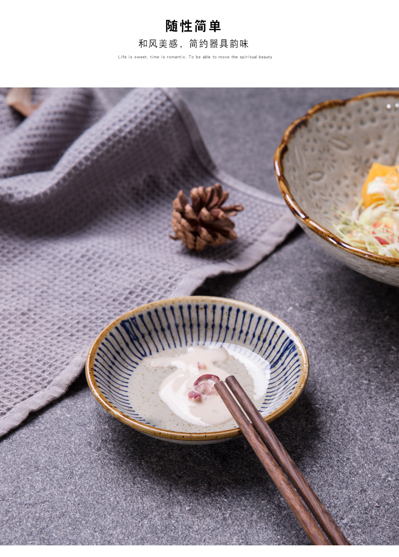 Japanese ceramics tableware sauce vinegar dish dish dish of soy sauce taste dishes flavor snack plate household hotel restaurant with a plate