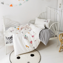 Cotton cartoon baby bedding three-piece set of newborn baby long-staple cotton tribute satin quilt cover sheets can be equipped with bed circumference