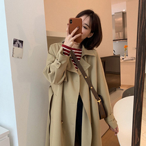 Windcoat Jacket Woman Spring Autumn Season 2022 New Korean teas in the new Korean teas with a small sub-card with its color temperament superior coat