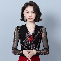 V-collar printed womens autumn and winter National Standard modern ballroom dance long-sleeved mesh slim shirt Latin dance square dance suit