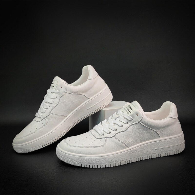 European station men's shoes 2023 new trendy spring and summer small white shoes men's Korean version all-match sneakers genuine leather casual shoes