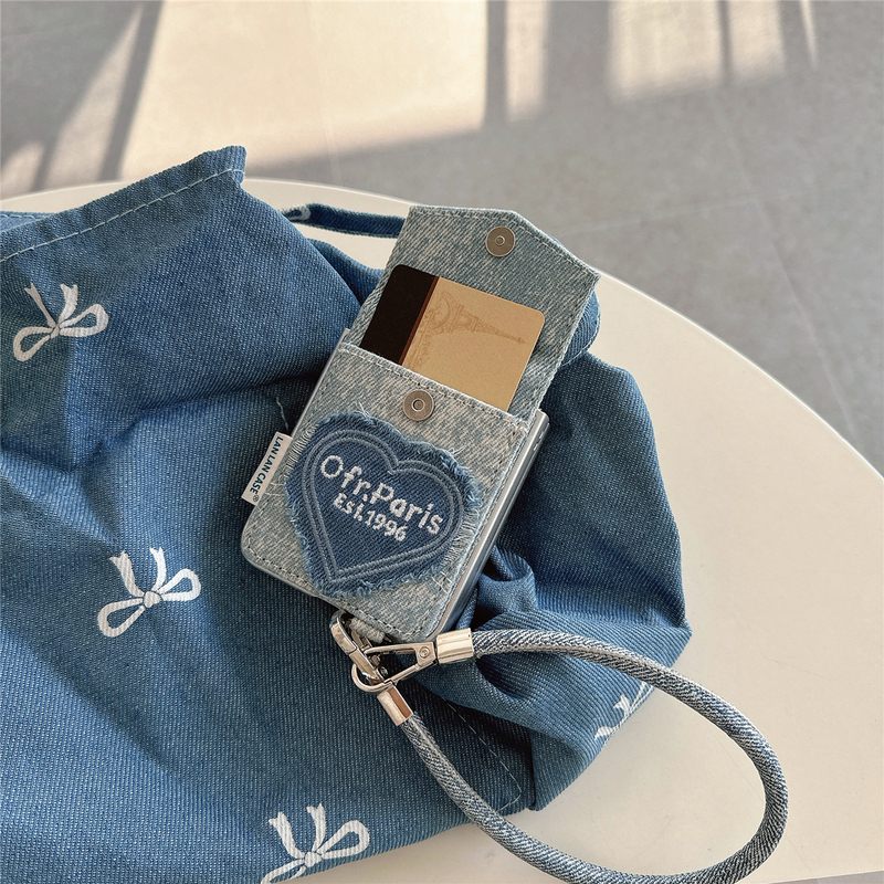 Classic Denim Heart Card Holder Strap Suitable for Xiaomi Mix Flip 2 Phone Case, Foldable Huawei Pocket 2 Protective Case, Pura X Max, Honor V Flip, Anti-Drop Z Flip 7, Samsung Z Fold 8 Classic Denim Heart Card Holder Strap Suitable for Xiaomi Mix Flip 2 Phone Case, Foldable Huawei Pocket 2 Protective Case, Pura X Max, Honor V Flip, Anti-Drop Z Flip 7, Samsung Z Fold 8