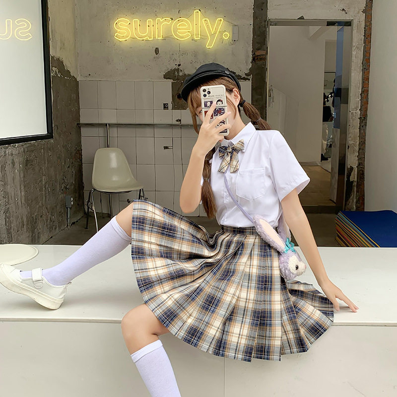 Bear's skirt genuine rabbit seam seam JK uniform Full outfit La La sauce pleated short grid skirt Women's summer shirt