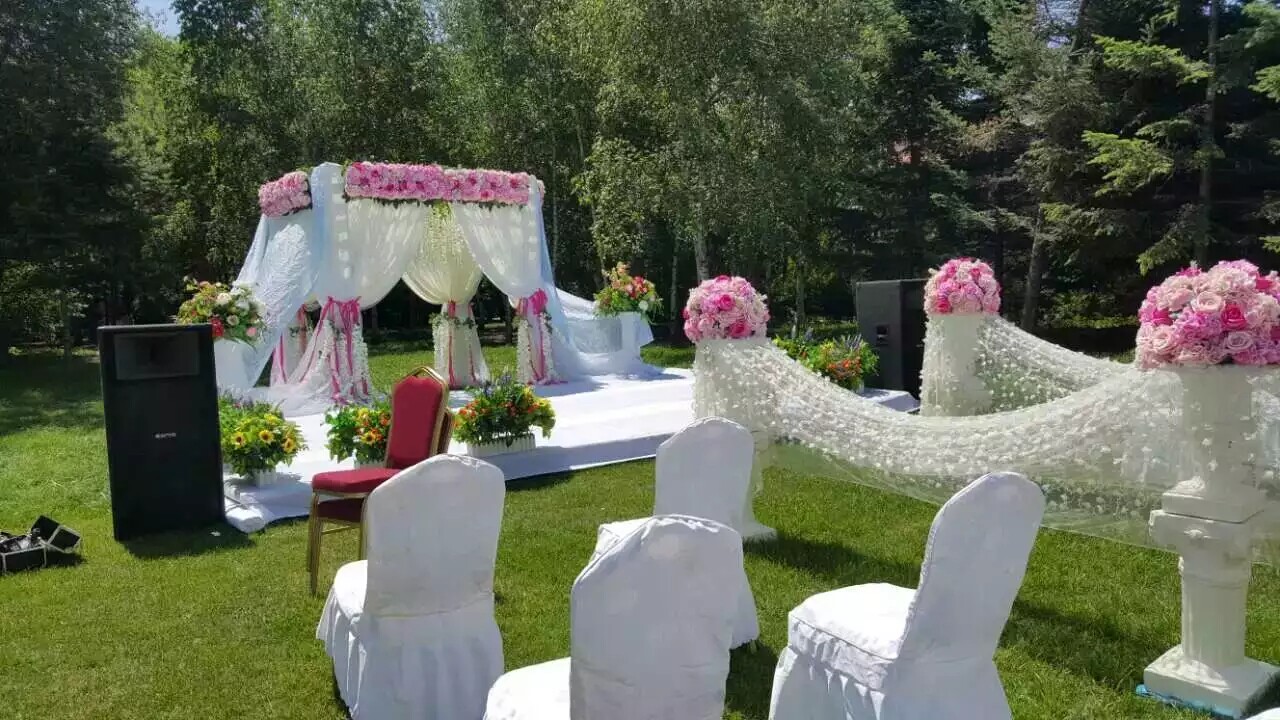 Overseas wedding planning