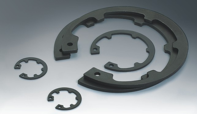 DIN984 C-type retaining ring with tooth hole C-type retaining ring with inner lug 16 17 18 19 20 21 22 23 24