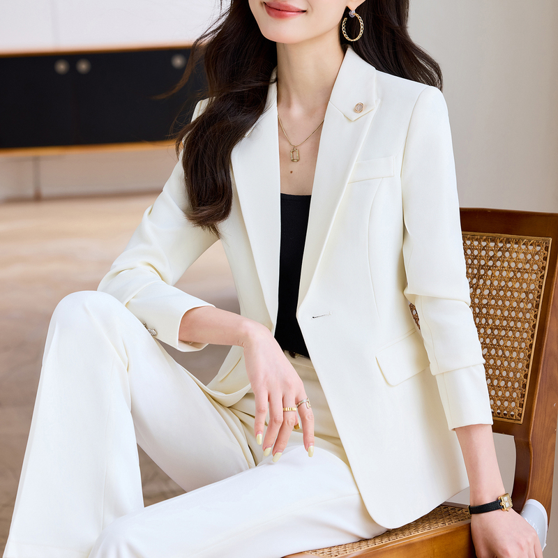 High-End Off-White Suit Set for Women 2026 New Style Ladies' Professional Attire Petite Workwear Blazer Jacket