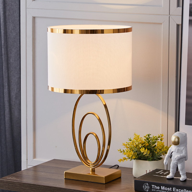 Light luxury and creative bedroom bedside lamp wedding welcoming romantic household living room study after modern