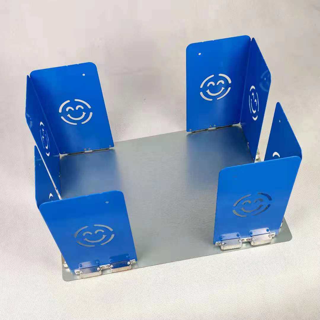 The takeaway anti-spill artifact rider is equipped with a strong magnetic shield first enough to protect the meal and prevent the spill