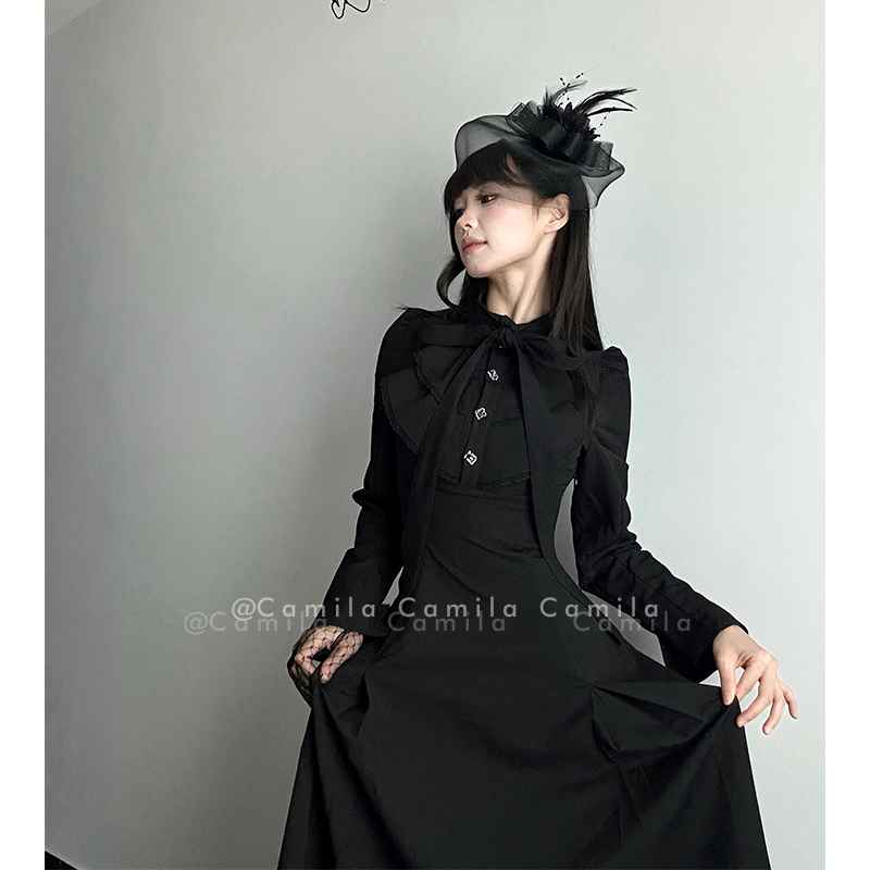Hepburn Style Ruffled Collar French Black Slim Waist High-End Long-Sleeve Dress for Women, Autumn and Winter Dark Gothic Long Skirt