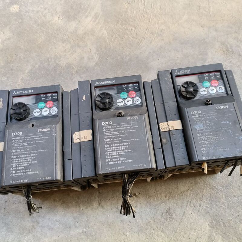 Fr-D740-0.4K-Cht Frequency Converter, Average Appearance, Outer Shell