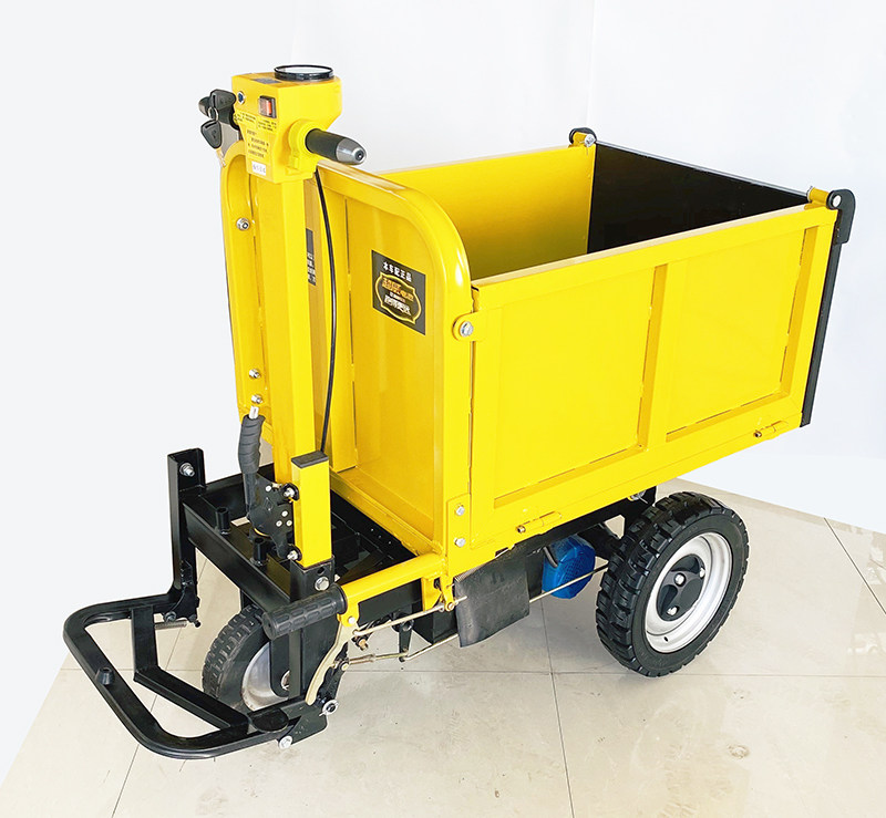 Electric vehicle engineering vehicle three-wheeler-pit truck three open door to solid tire construction site factory handling turnaround Tianyu