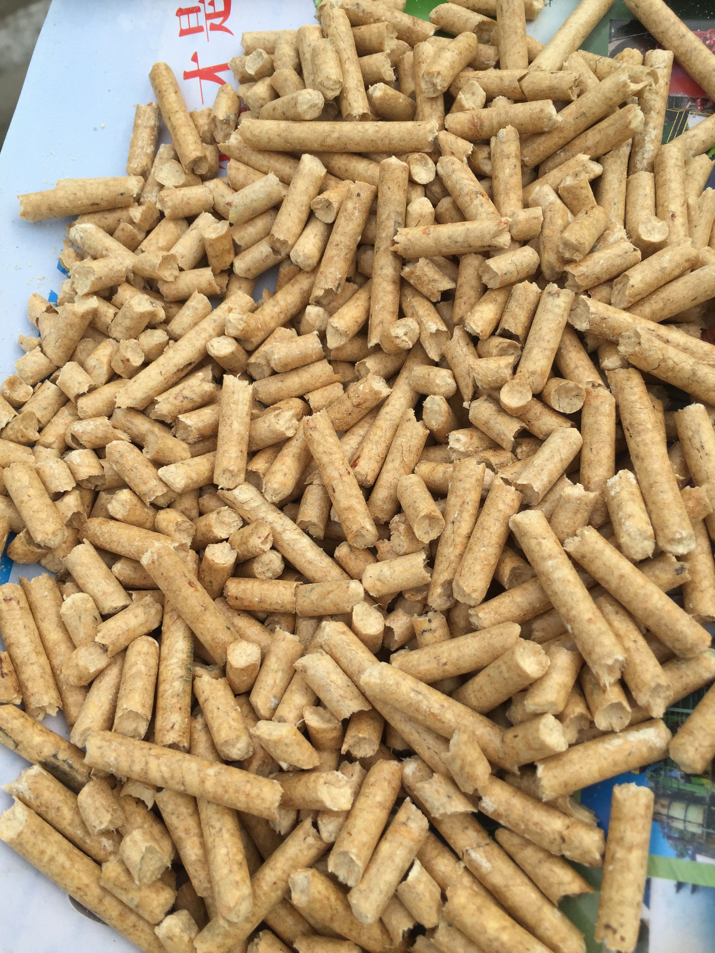 Cung cấp mèo thông 8 mm Giang Tô, Chiết Giang và An Huy 皖 15kg30 kg dày hơn một chút so với mèo 6 mm thông thường - Cat / Dog Beauty & Cleaning Supplies 	mua lược chải lông chó ở đâu	