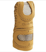 Clover Japan imported Coke brand tool two-in-one thimble (57-368)