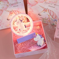 Розовый зеленый стакан, открытка, измерение температуры