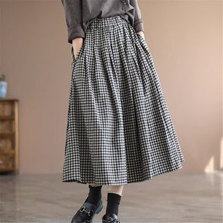 2025 Spring/Summer New Artistic Cotton and Linen Plaid Midi Skirt for Women, Vintage High-Waisted Slimming A-Line Long Skirt