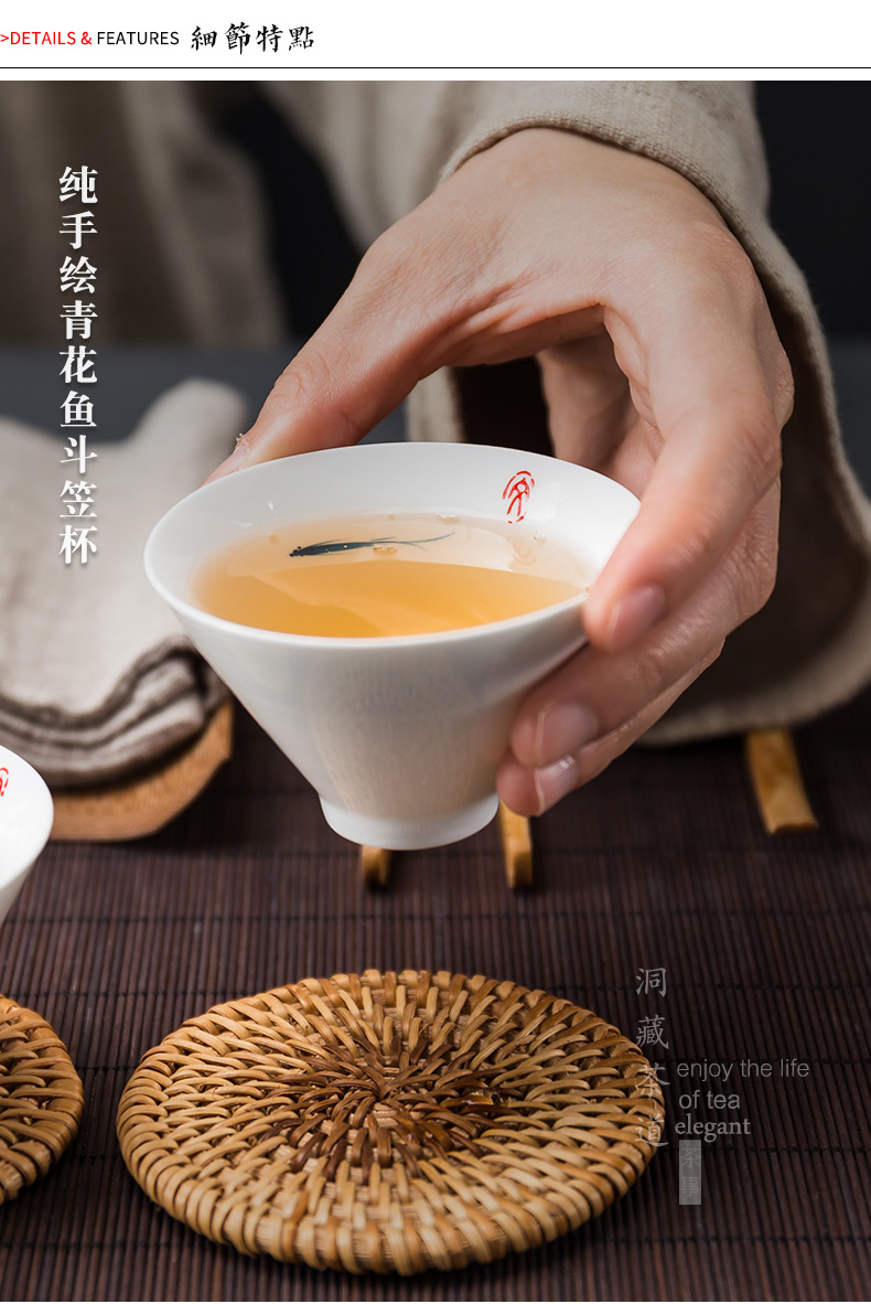 Hole to hide them thin body building small hand - made ceramic cups of blue and white porcelain lotus perfectly playable cup large pure hand - made