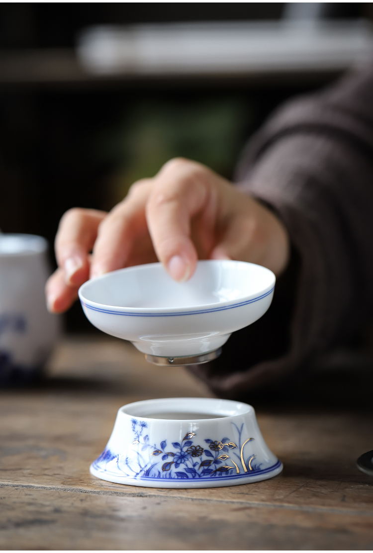 In building kung fu tea set of blue and white porcelain ceramic Japanese household contracted tea teapot teacup gift box