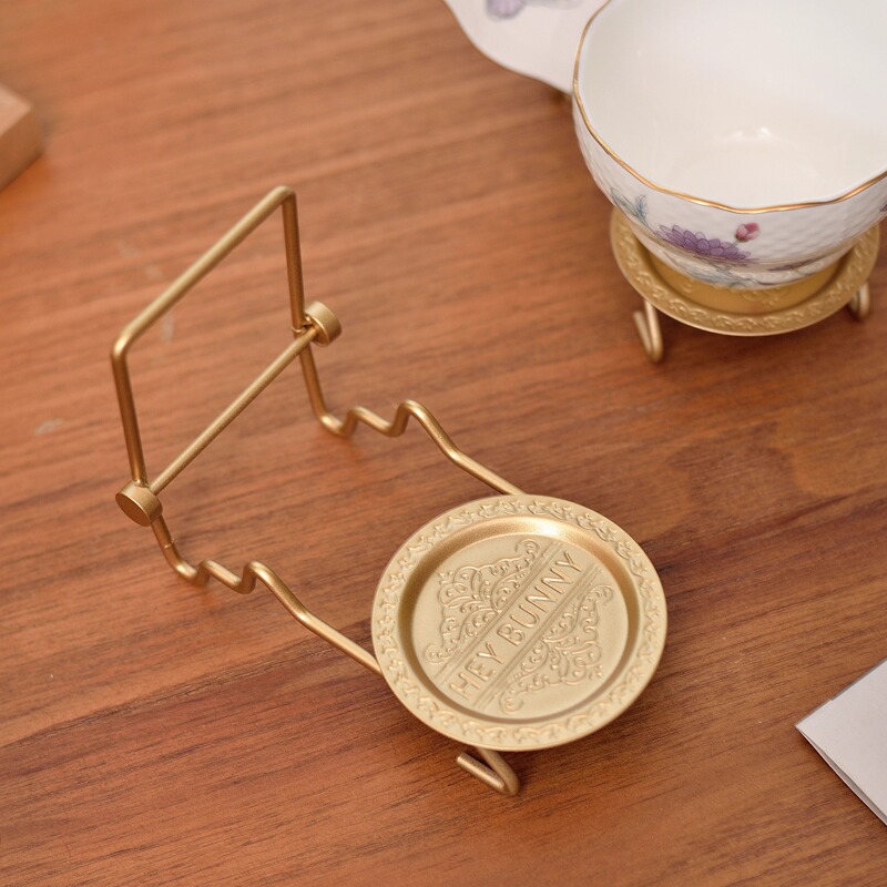 European-Style Retro Coffee Cup Holder, Cup Display Stand, Foldable Display Ornament, Ceramic Cup and Plate Companion, Vintage European-Style Retro Coffee Cup Holder, Cup Display Stand, Foldable Display Ornament, Ceramic Cup and Plate Companion, Vintage