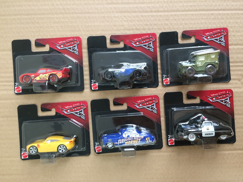 Fcl46 Mattel Cars 3 Basic Character Plastic Car Toy Model Lightning Mcqueen Car Toy
