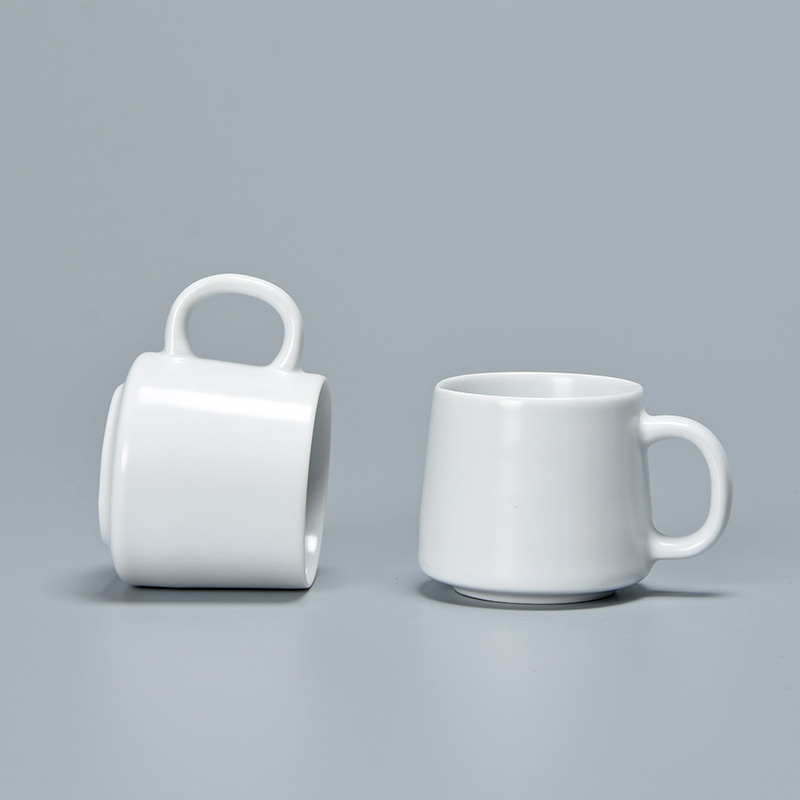 Jun is pure white mini mugs ins contracted household small glass ceramic cup with handle the hot cup of tea