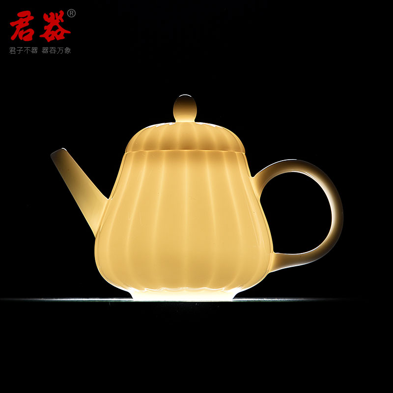 Jun ware elegant white porcelain dehua built small Chinese white ceramic teapot kung fu tea set from lard white jade porcelain tea