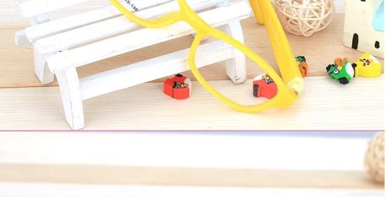 Kính siêu mỏng TR90 khung kính nam Trẻ em nam và nữ chống ngã Mô hình kính viễn thị viễn thị kinh can