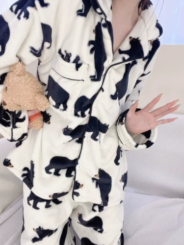 Брендовая демисезонная пижама, лонгслив, штаны, популярно в интернете, 2024 года