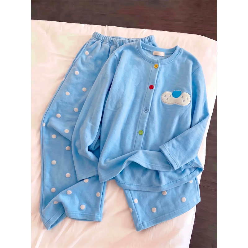 Soft and Cozy Blue Brushed Velvet Pajamas for Women, Autumn and Winter Style, Warm and Comfortable Polka Dot Loungewear Set, Suitable for Wearing Outside, Plus Size Soft and Cozy Blue Brushed Velvet Pajamas for Women, Autumn and Winter Style, Warm and Comfortable Polka Dot Loungewear Set, Suitable for Wearing Outside, Plus Size