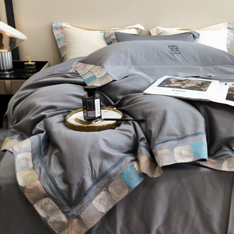 New Nordic light extravaganza 100 4 pieces all cotton pure cotton Advanced senses embroidery wide edge quilt cover bedding