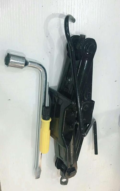 New energy adult scooter with car tool sleeve