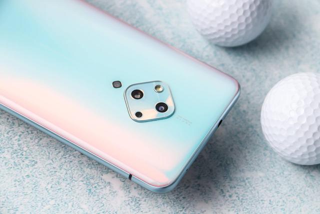 vivo S5颜值+实力双重诱惑