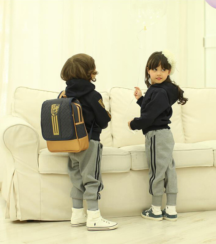 Mới mùa thu và mùa đông mẫu giáo quần áo cotton đồng phục trường tiểu học đồng phục thể thao trẻ em tùy chỉnh đồ bộ trẻ em