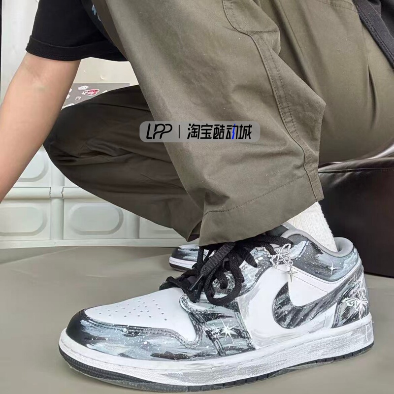 Lpp Customized Sneakers Air Jordan 1 Starry Black Butterfly Academy Four Seasons Graffiti Low-Top Basketball Shoes