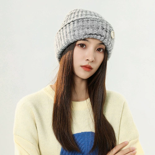 Трикотажная демисезонная цветная шерстяная удерживающая тепло вязаная шапка, градиент