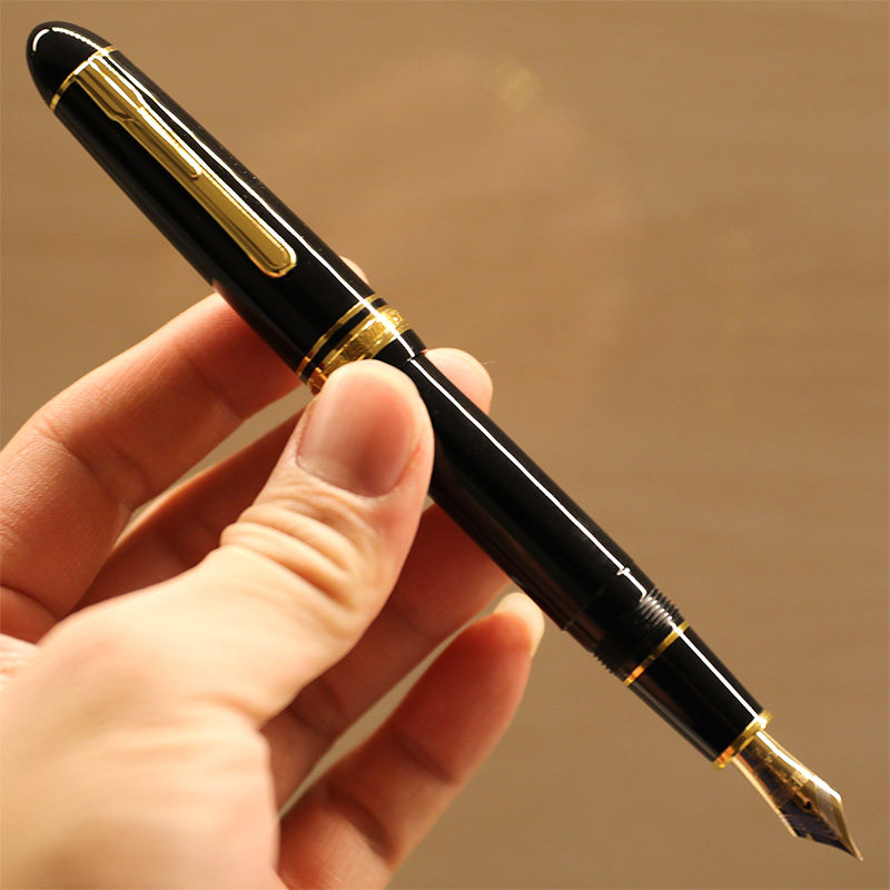 Japan PLATINUM Platinum Presidential Pen Large 18K Gold Tip Bicolor Tip High-end Business PTB-20000P