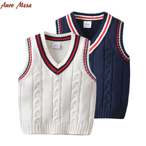 AuroMesa Baby early Autumn knitted vest Mens treasure College style V-neck twist cotton knitted vest