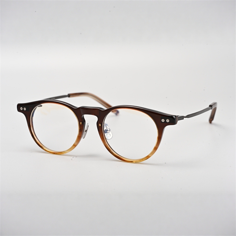 Reverse R Hinge 505 Glasses Myopia Glasses Frame for Men Ultra-Light Photochromic Blue Light Frame Retro Round Frame for Large Faces 6672