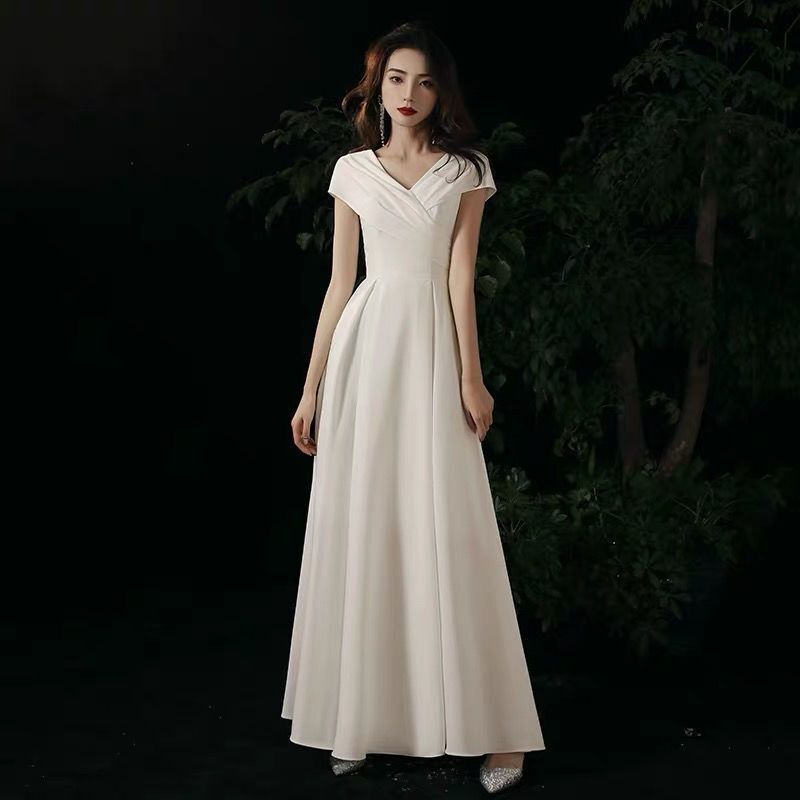 White Evening Dress, Feminine, Light Luxury, Suitable for Hostess, Banquet, High-End French Style, for Marriage Registration, Socialite, Art Exam, Long Style White Evening Dress, Feminine, Light Luxury, Suitable for Hostess, Banquet, High-End French Style, for Marriage Registration, Socialite, Art Exam, Long Style